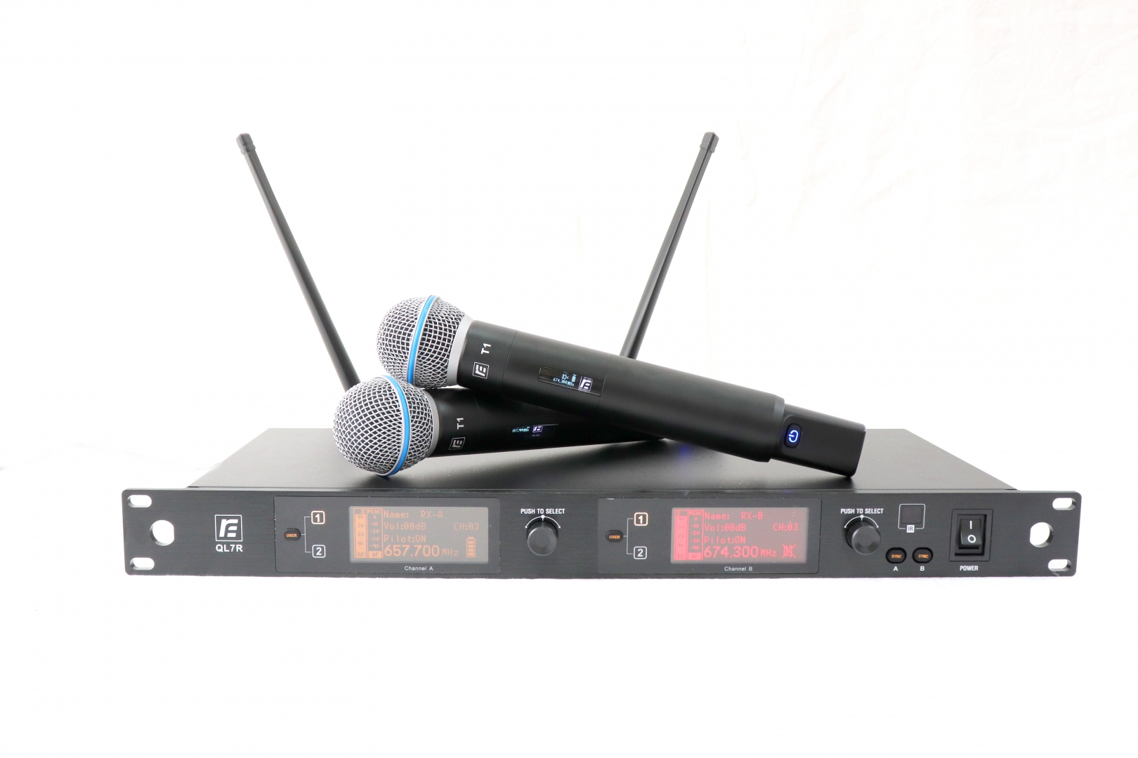 RFIntell QL7R/T1-A 651,800-683,400 МГц 2-канальная радиосистема с 2-мя ручными микрофонами в Реутове